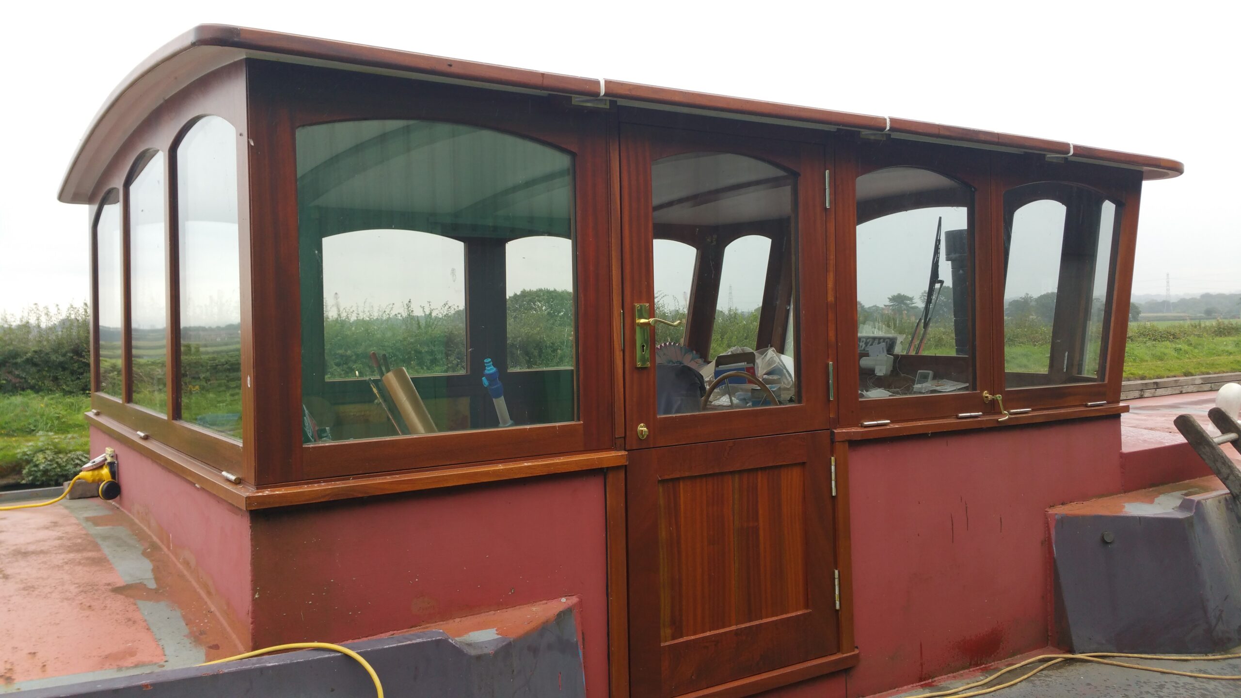 Wheelhouse for a Widebeam Barge