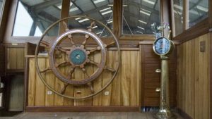 Dutch barge Wheelhouse