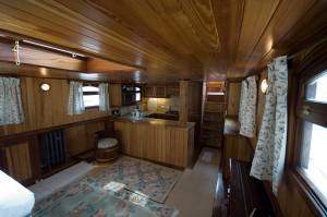 Dutch Barge Fitting-out